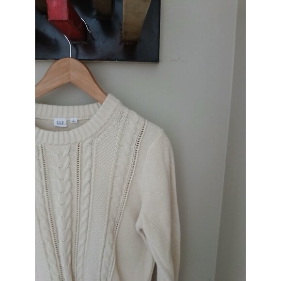 Gap Cable Knit Fisherman Sweater - Picture 3 of 10